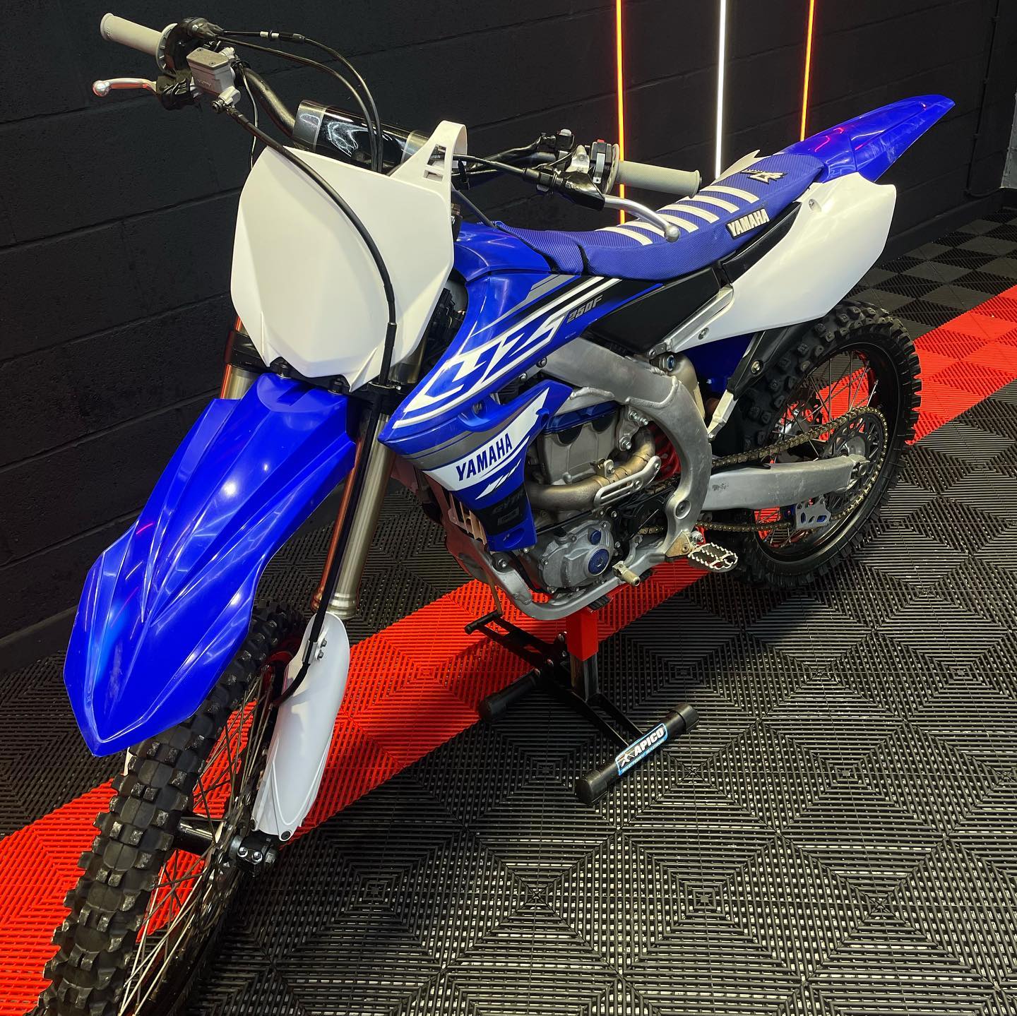 2019 YAMAHA YZ250F